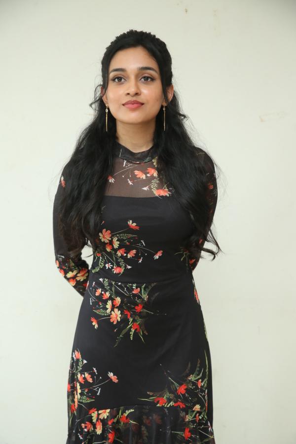 Nidhi Pradeep (3)