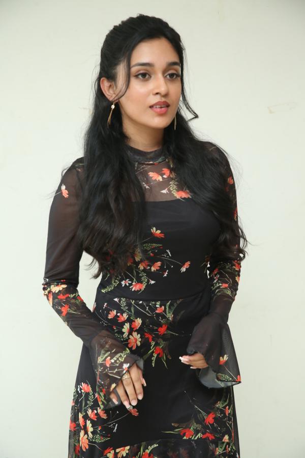 Nidhi Pradeep (5)
