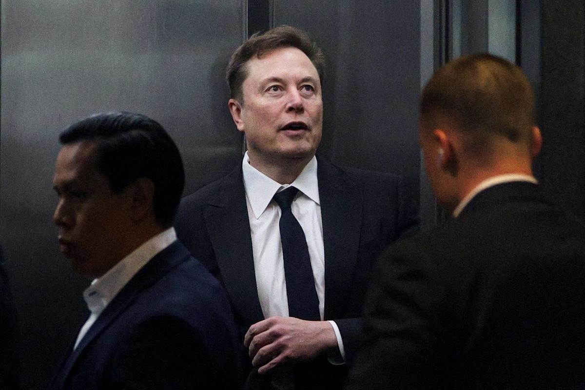 Spacexs Record Ipo Puts Elon Musks Taxpayer Funded Rise Back Under Scrutiny