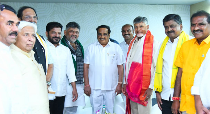 Chief Minister Inaugurates Tungabhadra Project Gates Along With Karnataka Telangana Cms And Union Minister 