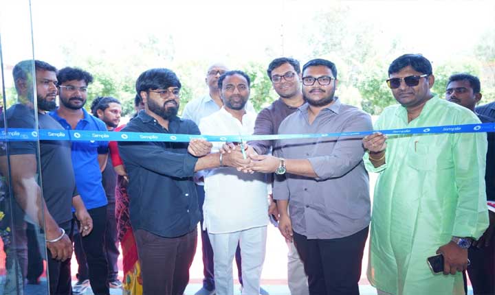 Simple Energy Debuts New Retail Design Concept With First Store Launch In Guntur