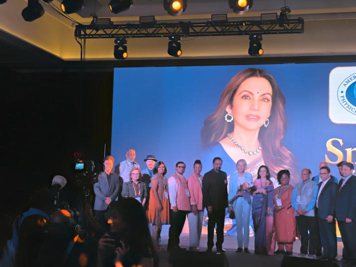 AAPI 8