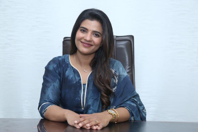 Aishwarya Rajesh (1)
