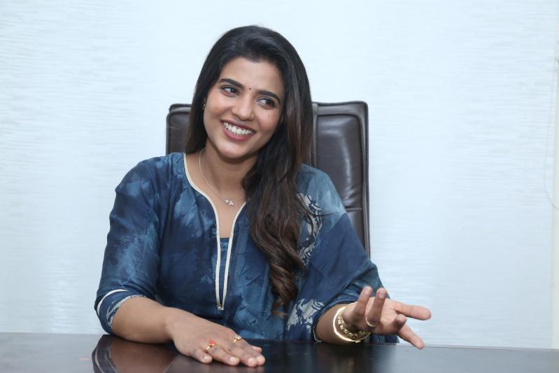 Aishwarya Rajesh (2)