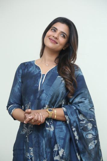 Aishwarya Rajesh (48)
