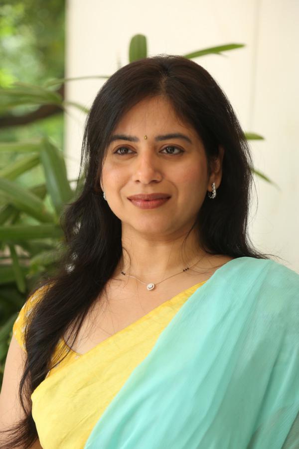 Niharika Dasari (1)