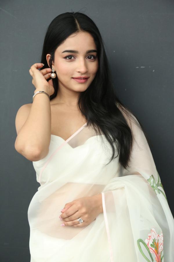 Visakha Dhiman (36)