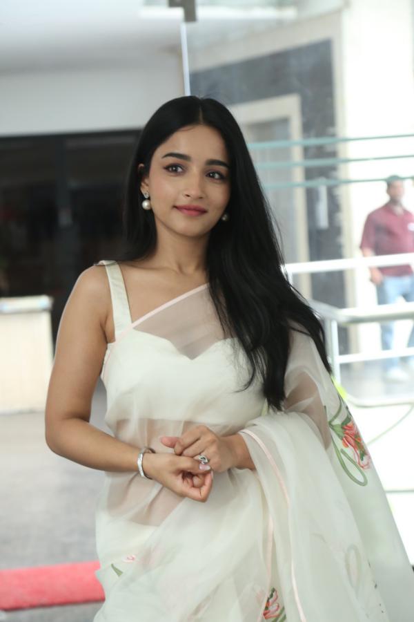 Visakha Dhiman (46)