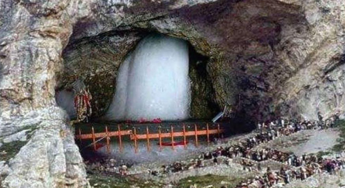 Is the Amarnath Ice Lingam Melting Rapidly? What are the Reasons? Is The Amarnath Ice Lingam Melting Rapidly What Are The Reasons
