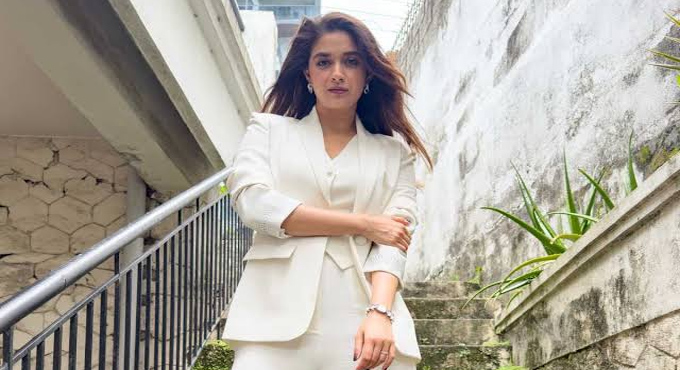 Keerthy Suresh Likely To Feature In Special Song For Nanis The Paradise