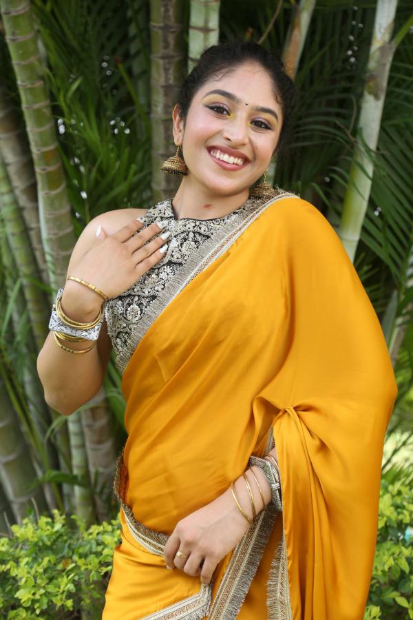 Aria Menon (15)