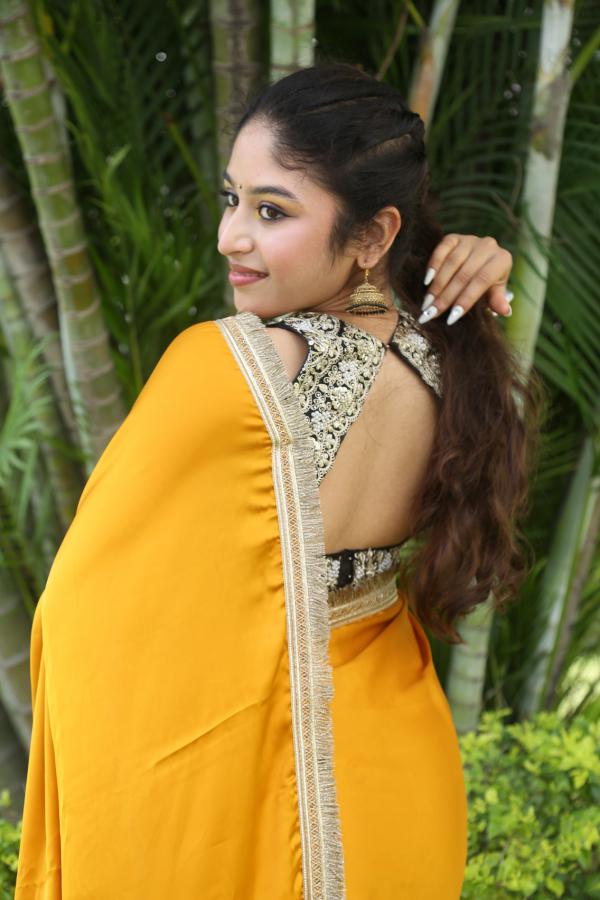 Aria Menon (16)
