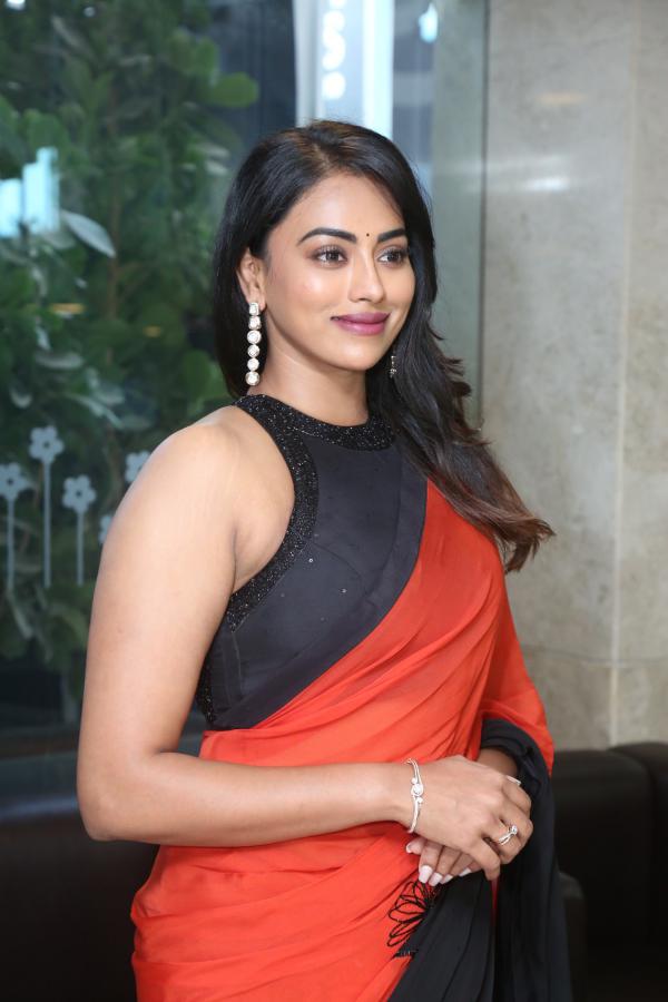 Kamakshi Bhaskarla (18)