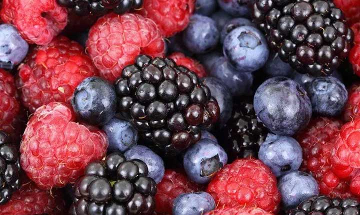 New Study Reveals Anthocyanin Rich Foods Support Heart And Metabolic Health In Healthy Adults 