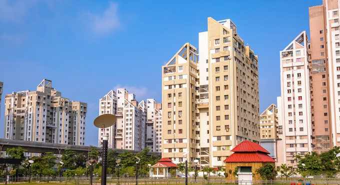 Hyderabad Defies Metro Slowdown With 15 Surge In Housing Sales Proptiger Report 