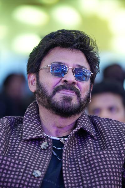 Venkatesh (18) (Copy)