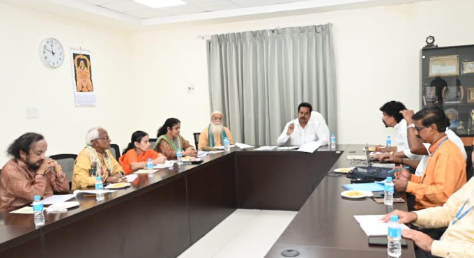 SVBC Chairman B. Sridhar Varma Chairs Nadaneerajanam Artists Selection Committee Meeting Svbc Chairman B Sridhar Varma Chairs Nadaneerajanam Artists Selection Committee Meeting