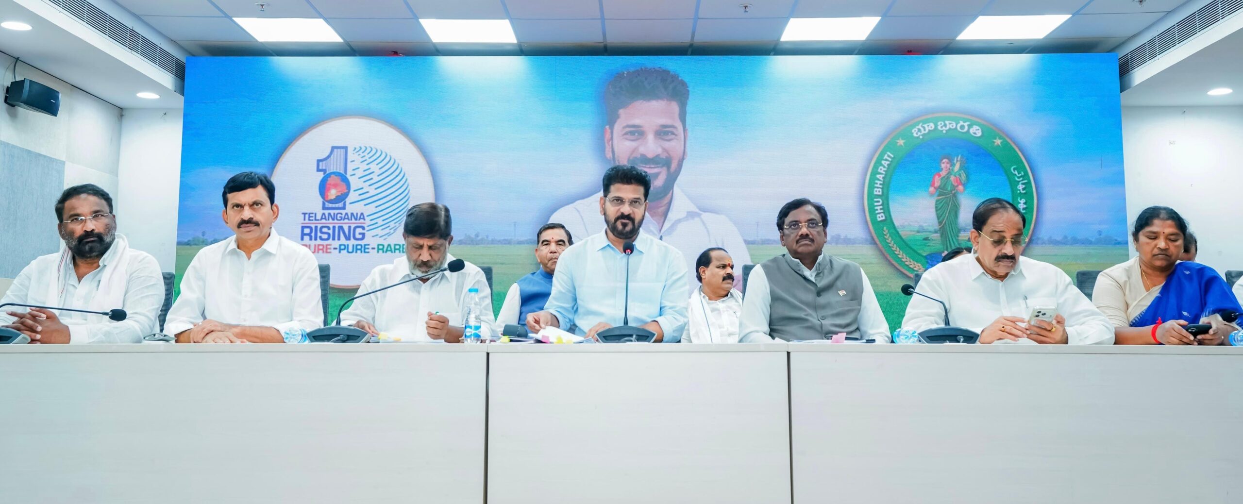 Chief Minister Requests Farmers Of Telangana To Defer One Crop 