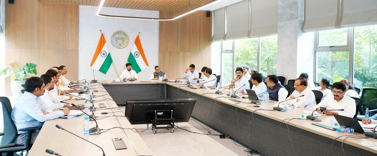 Take Strict Measures For Regular Drinking Water Supply In Hyderabad Revanth Reddy 