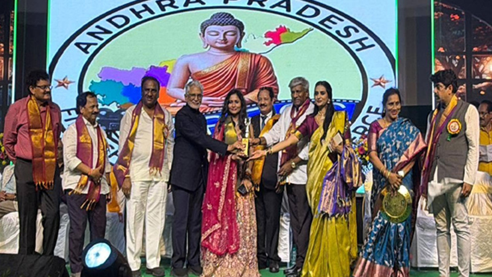 Jo Sharma Wins Best Debut Heroine for M4M at AP Film Chamber Celebrations Jo Sharma Wins Best Debut Heroine For M4m At Ap Film Chamber Celebrations
