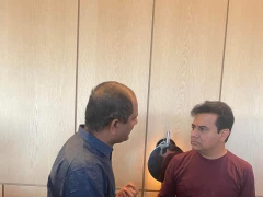 Naveen Jalagam Meet with KTR  in California