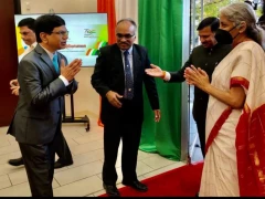 Nirmala Sitaraman Visits Siliconandhra University