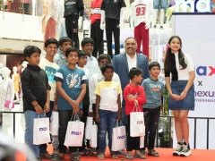 Sitara & Namrata Shirodkar inaugurated Max Fashion largest Bommala Koluvu