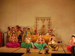 Rocking performance by Dancing Bells of India