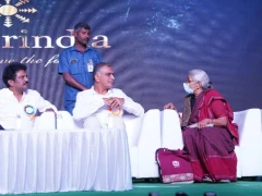 Prof. Aruna Roy Receives Sankalp Kiron Puraskar