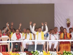 Chandrababu and Rahul Gandhi addressed in  Khammam