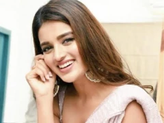 It's a working day new year for Nidhhi Agerwal