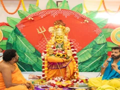 కొలంబస్ లో భారతీయ హిందూ టెంపుల్ లో ఘనం గా ప్రారంభం అయిన దుర్గమ్మ పూజలు