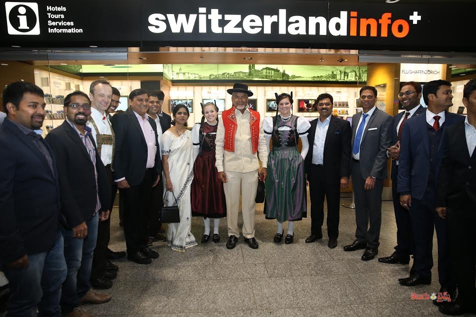 Chief Minister and delegation arrive at Zurich