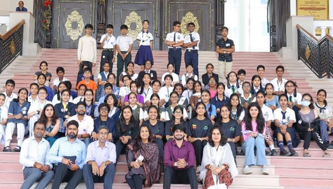40 School Constituencies visit the Secretariat of Telangana for a unique political experience