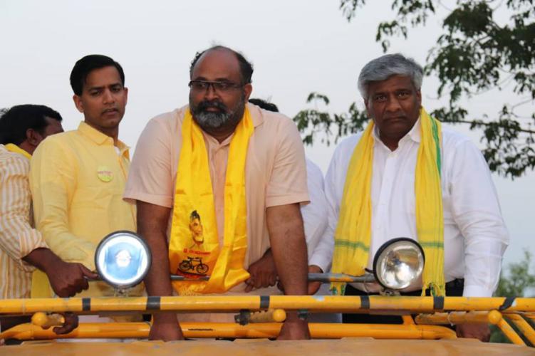 NRIs Campaign in AP Elections