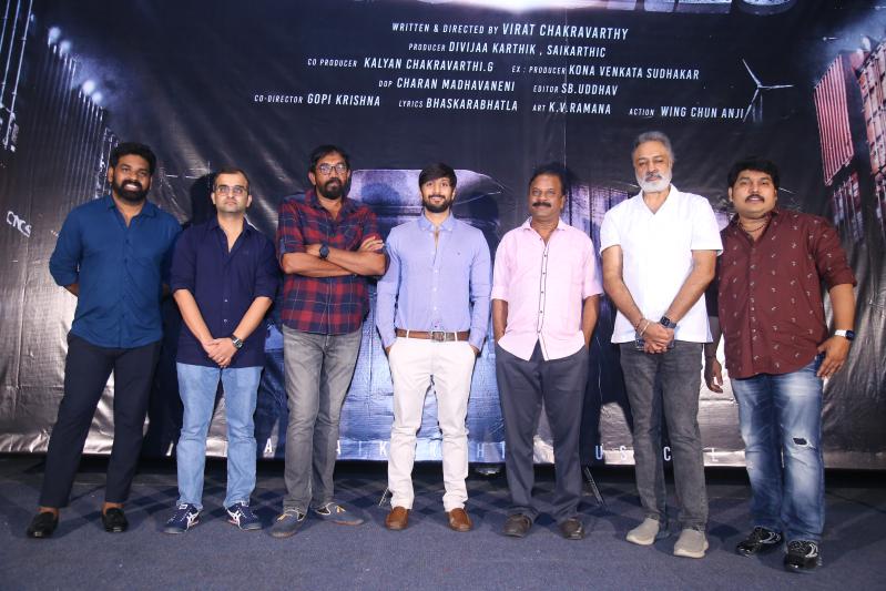 100-crores-move-poster-launch-press-meet-4.jpg