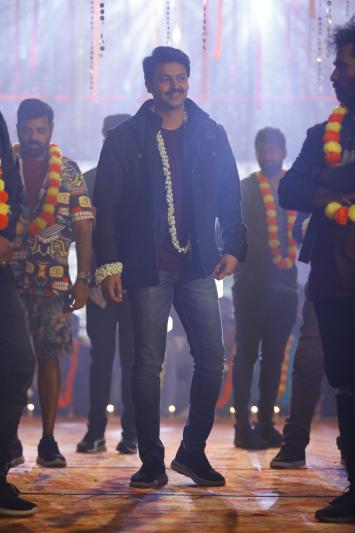 10th-class-diaries-stills-7.jpg