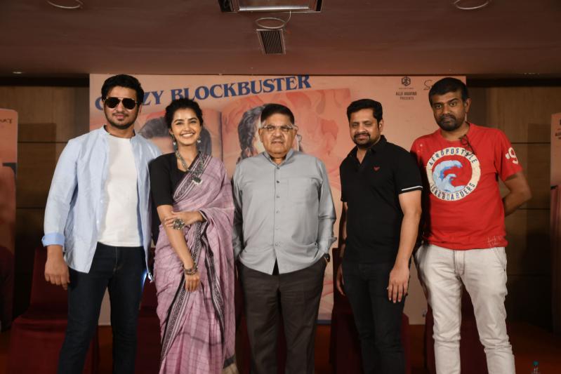 18-pages-movie-success-meet-1.jpg