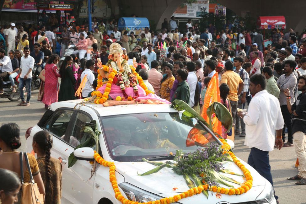 2023-hyderabad-ganesh-visarjan-photos-set-1-18.jpg