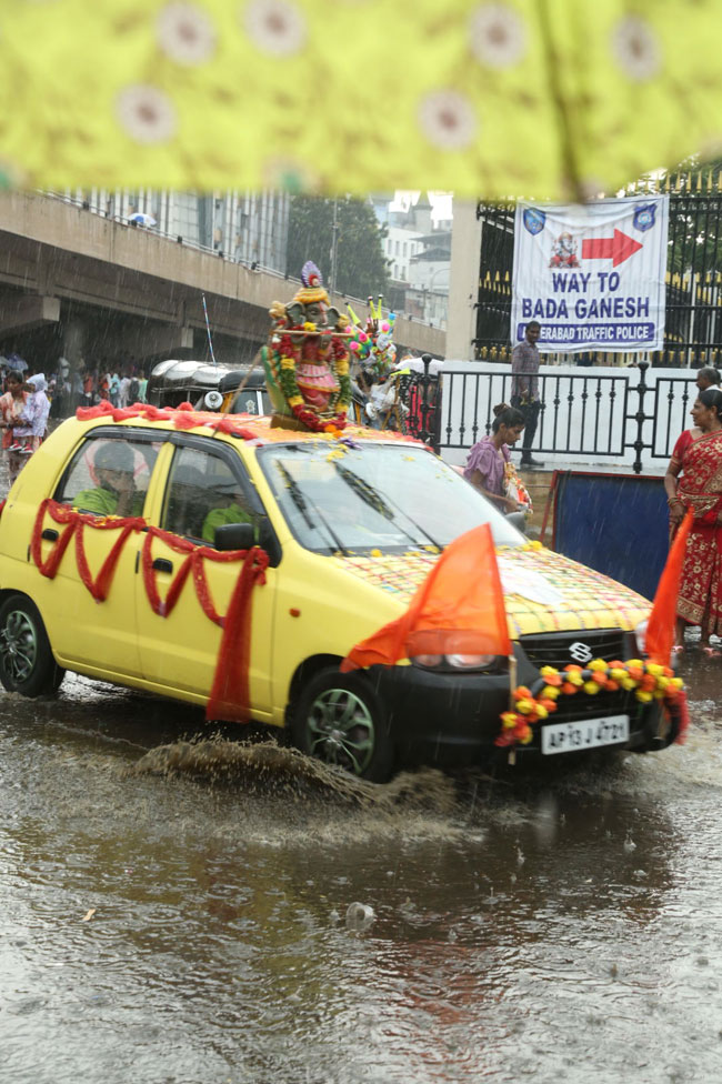 2023-hyderabad-ganesh-visarjan-photos-set-1-28.jpg