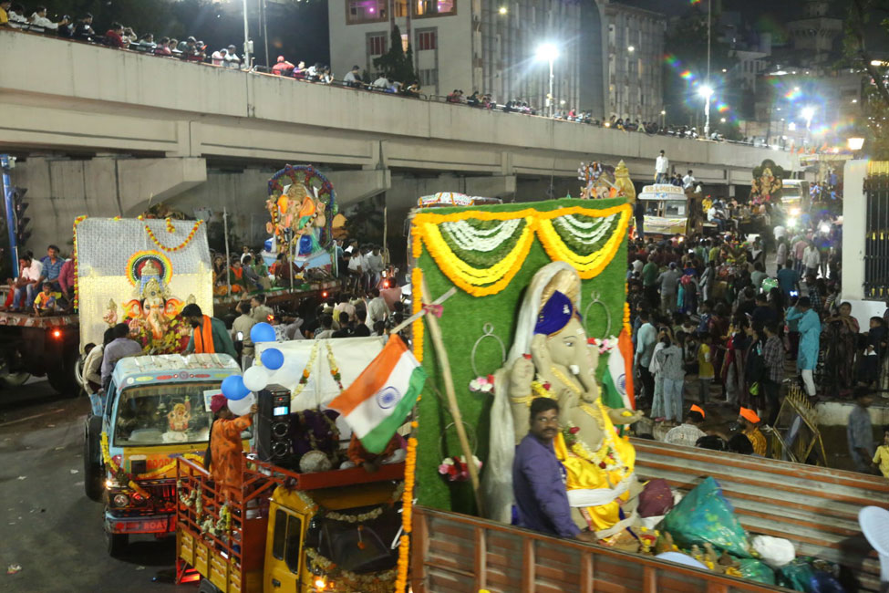 2023-hyderabad-ganesh-visarjan-photos-set-1-31.jpg