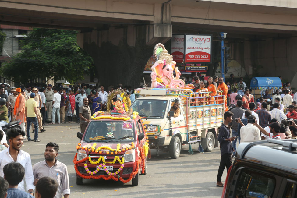 2023-hyderabad-ganesh-visarjan-photos-set-1-39.jpg
