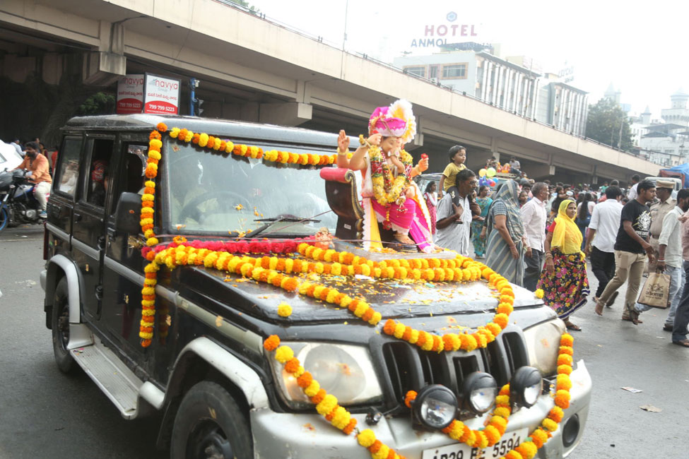 2023-hyderabad-ganesh-visarjan-photos-set-1-43.jpg