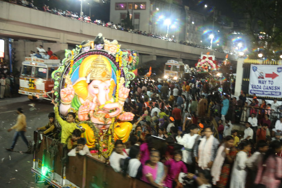 2023-hyderabad-ganesh-visarjan-photos-set-2-10.jpg