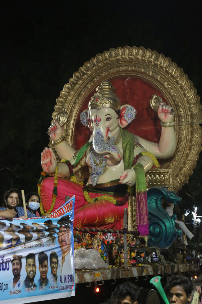 2023-hyderabad-ganesh-visarjan-photos-set-2-22.jpg