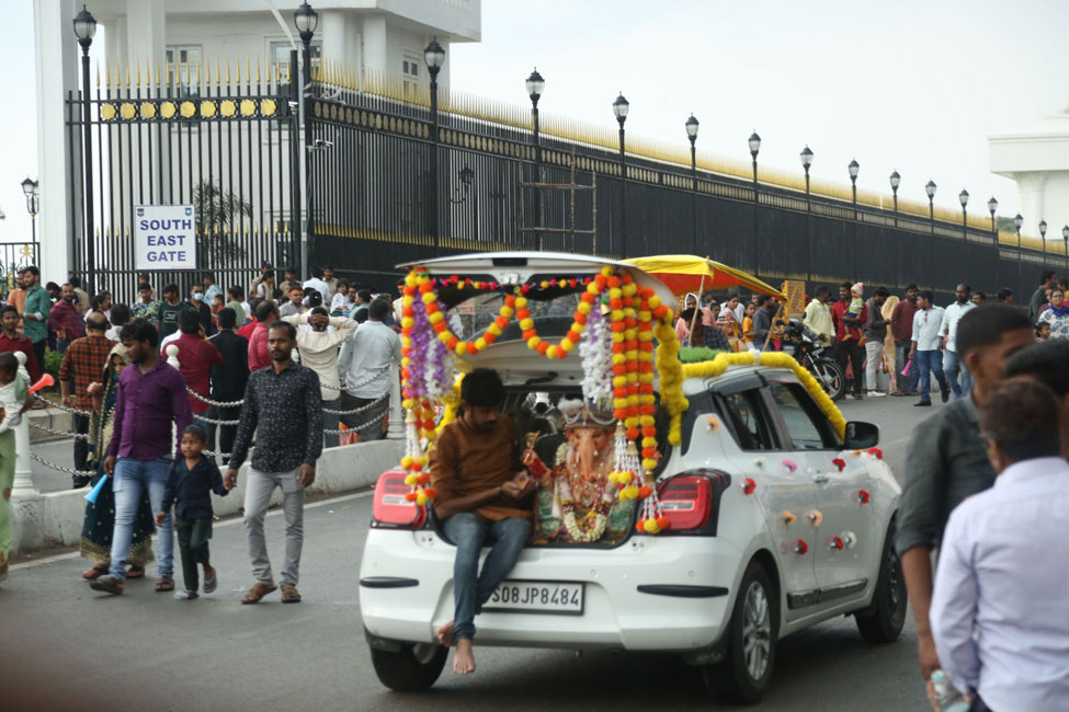2023-hyderabad-ganesh-visarjan-photos-set-2-25.jpg