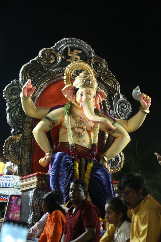 2023-hyderabad-ganesh-visarjan-photos-set-2-39.jpg