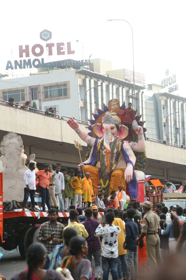 2023-hyderabad-ganesh-visarjan-photos-set-2-48.jpg