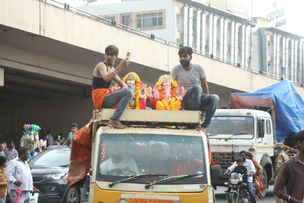 2023-hyderabad-ganesh-visarjan-photos-set-2-50.jpg