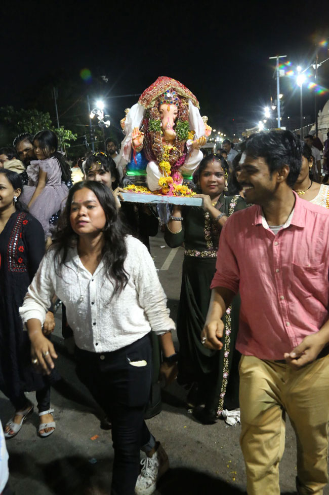2023-hyderabad-ganesh-visarjan-photos-set-3-7.jpg